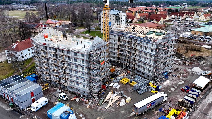 230124, 1, Rögringsvägen, uppljusad