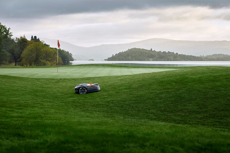 AM 580L EPOS_Golf_Landscape.jpg