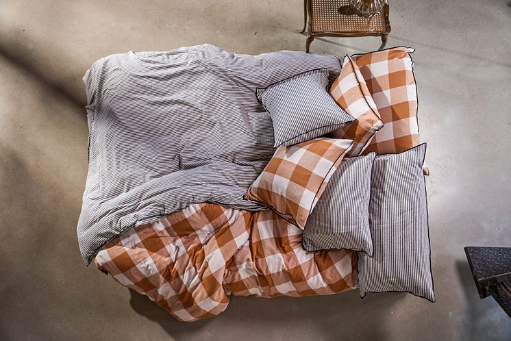 917747-10 Bäddset flanell stripe 2.jpg