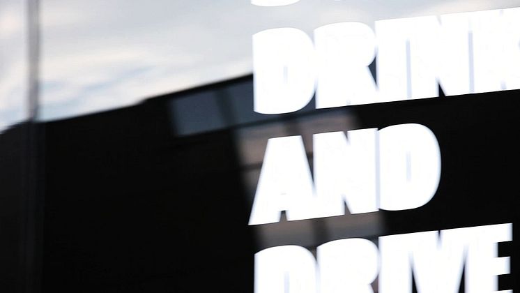 Don't drink and drive auf der Barzone