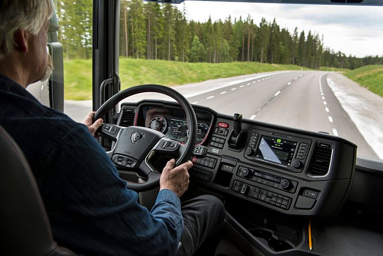 Scania Fahrerhaus Innenansicht