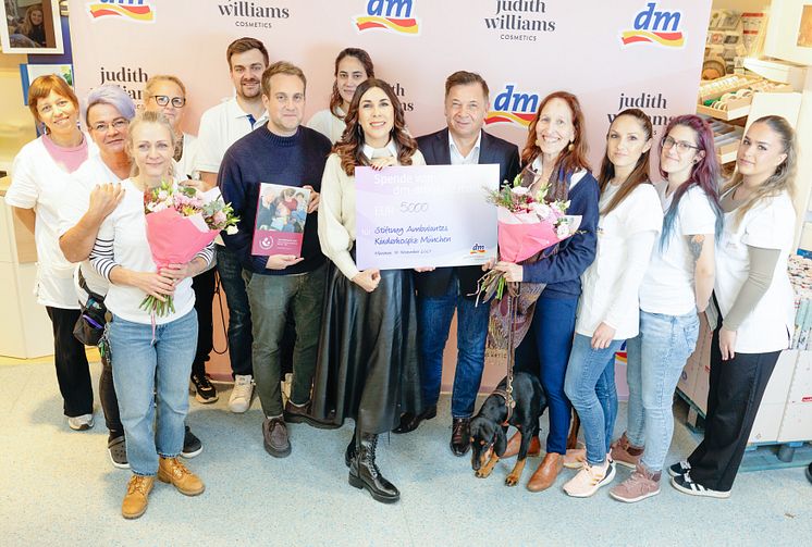 _KOY4219dev_PI_1Pressebild_Kassiererlebnis_Judith Williams_München_Simon Koy_P2