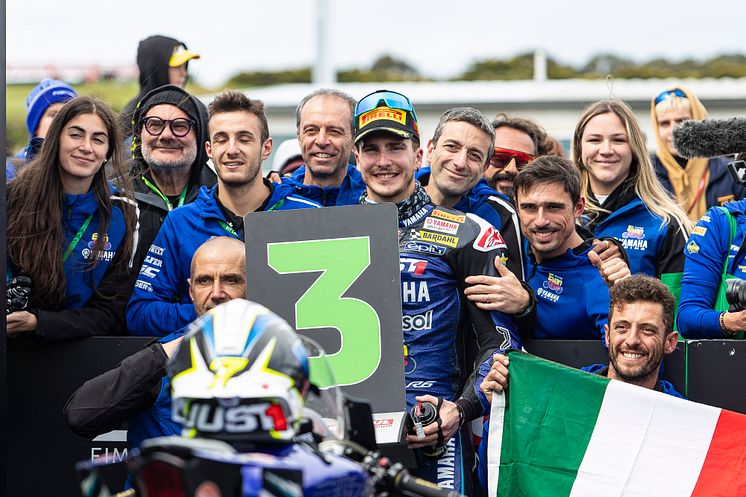 2022112101_025xx_SBK_Rd12_バルダッサーリ選手_4000