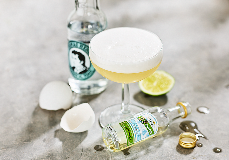 x1000w-O.P. Petronella Sour