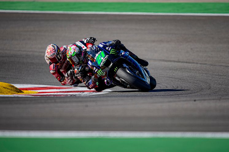 2021110808_002xx_MotoGP_Rd17_モルビデリ選手_4000