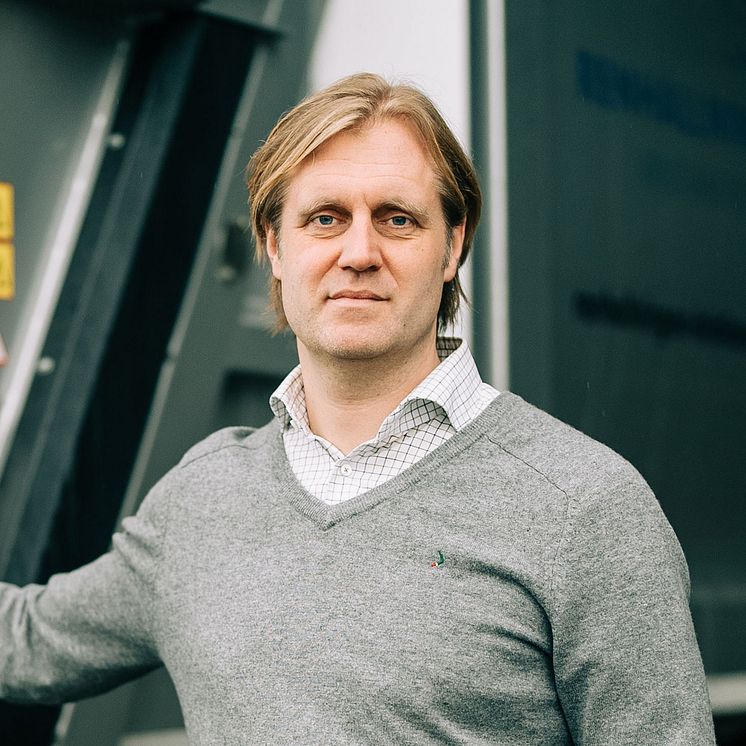 JohanRenhållningen-10_portrai.jpg