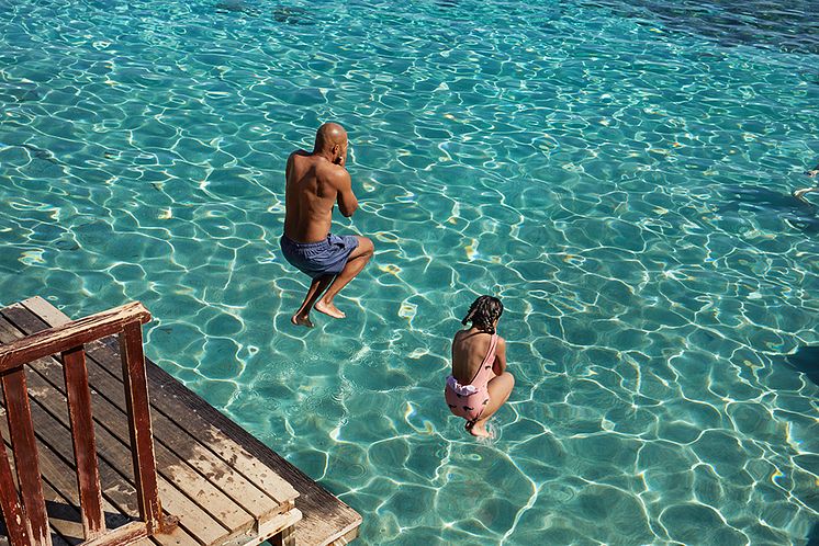 family_jump_knossos bech_cyprus copy.jpeg