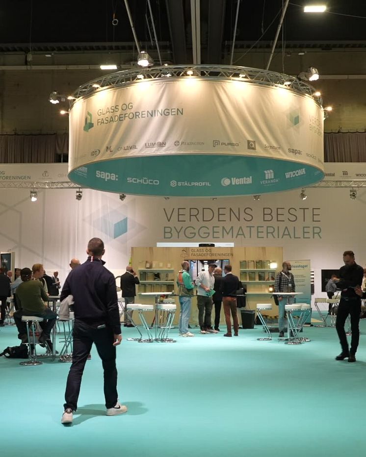 Glass- og fasadeforeningen viste frem verdens beste byggematerialer på Bygg Reis Deg 2023