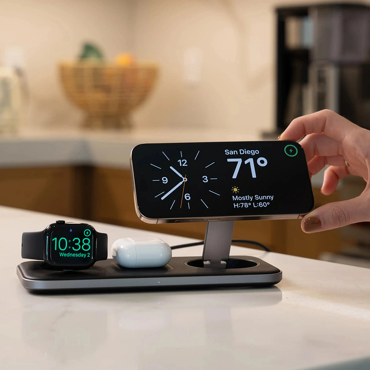 trio-wireless-charging-pad-satechi-6.png