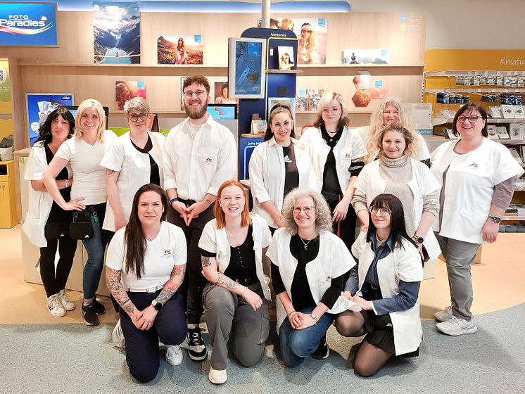 dm-Team_Schongau_Wiedereröffnung März 2025.jpg