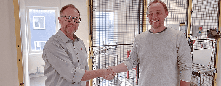 Sylvain-hälsas välkommen-Dan_JL-Safety