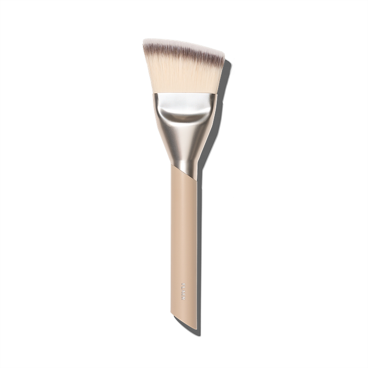 116 Contour & Foundation Brush.png