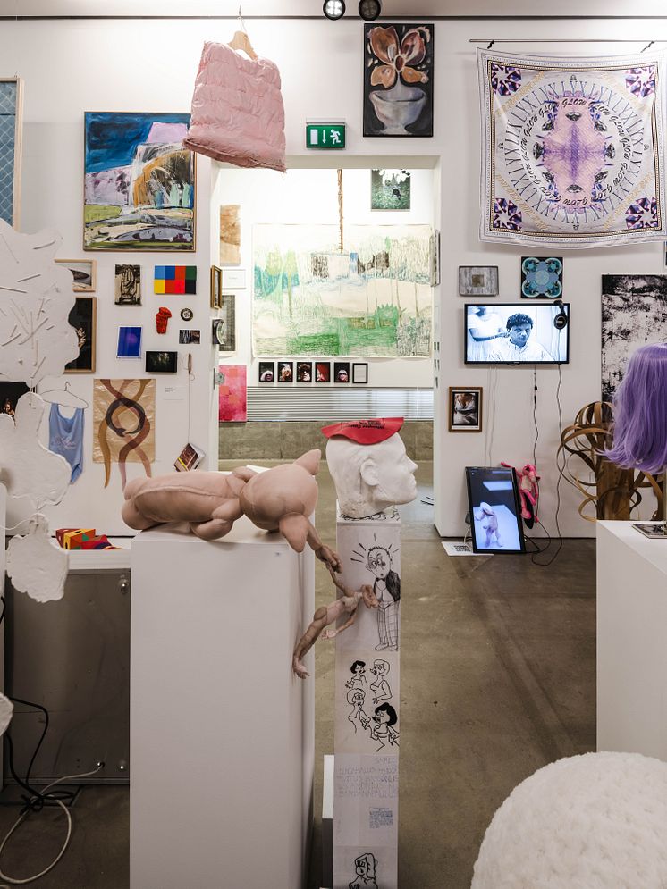 Stuff It, installationsvy, Bonniers Konsthall, 2023