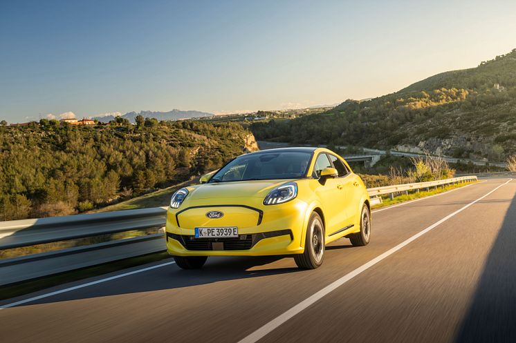 Der neue Ford Puma Gen-E in Electric Yellow