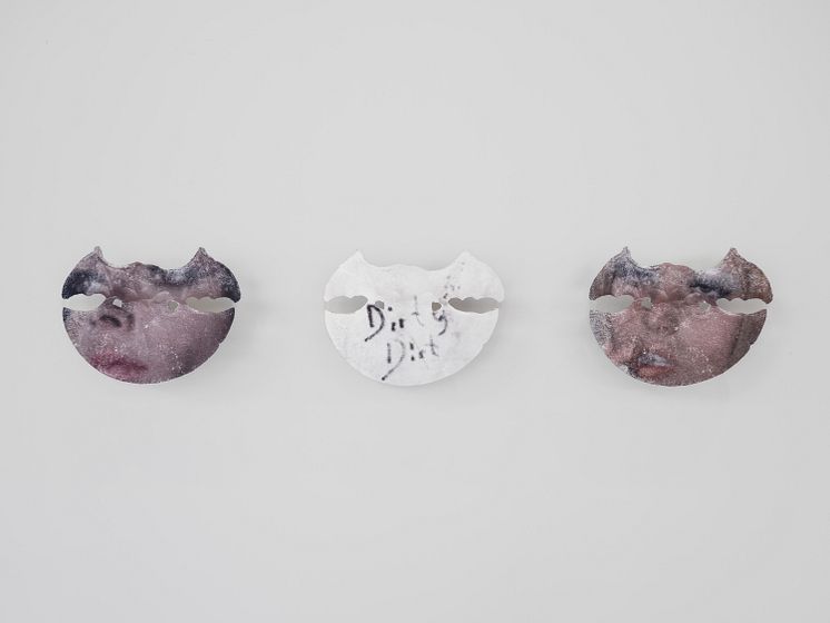 Frida Orupabo, installationsvy On Lies, Secrets and Silence, Bonniers Konsthall, 2024.