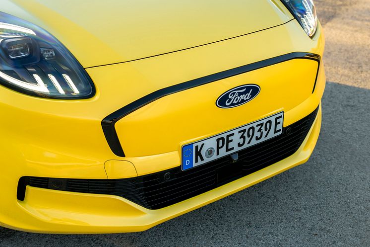 Puma_Gen-E_Electric_Yellow_117.jpg