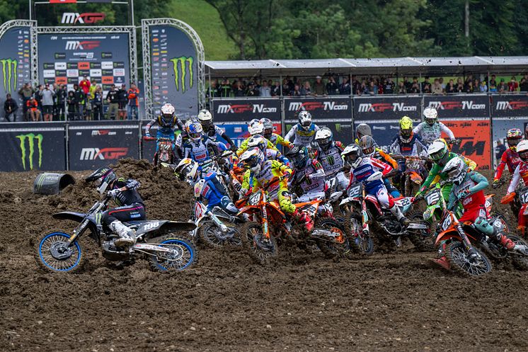 2024082604_009xx_WMX_Rd17_009_ベニスタント選手_4000.jpg