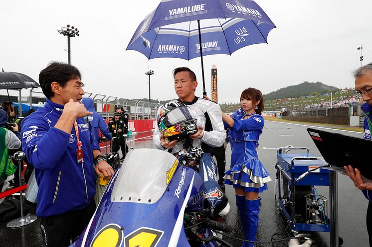 09_2017_MotoGP_Rd15_Japan-中須賀 克行選手