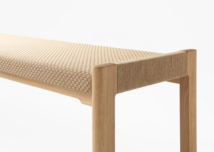 Detalji by Jenni Roininen and Ritva Puotila_detail from end_oak_paper yarn_Nominee Furniture of the year