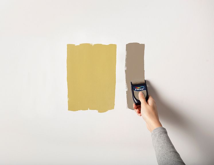 Flexa-Kleurentrends-2021-KleurvanhetJaar-BraveGround-Hand-Tester