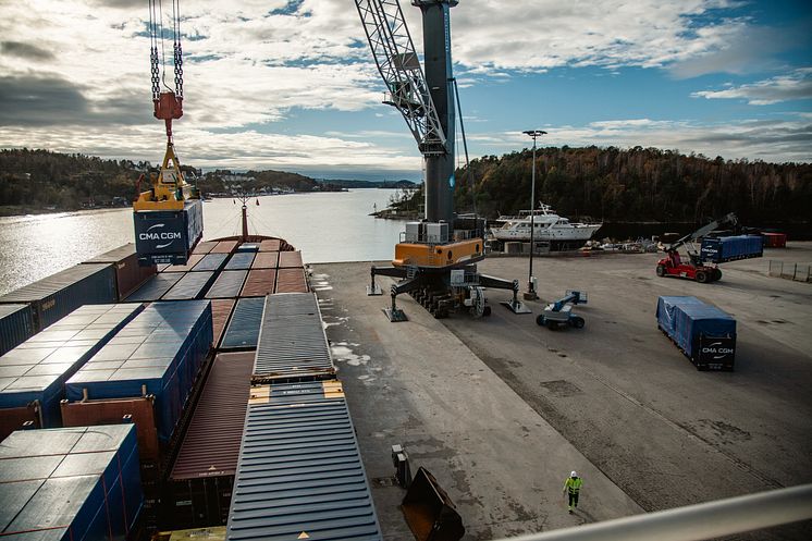 First container delivery port of Arendal 23.10.23