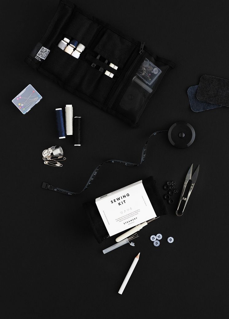 sewing kit.jpg