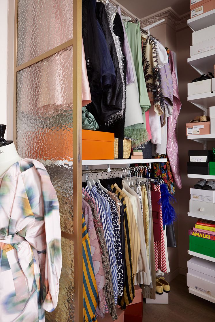 Elfa_Clothing_Interior_Click-in_system_Decor_2023_06_12_ELLE