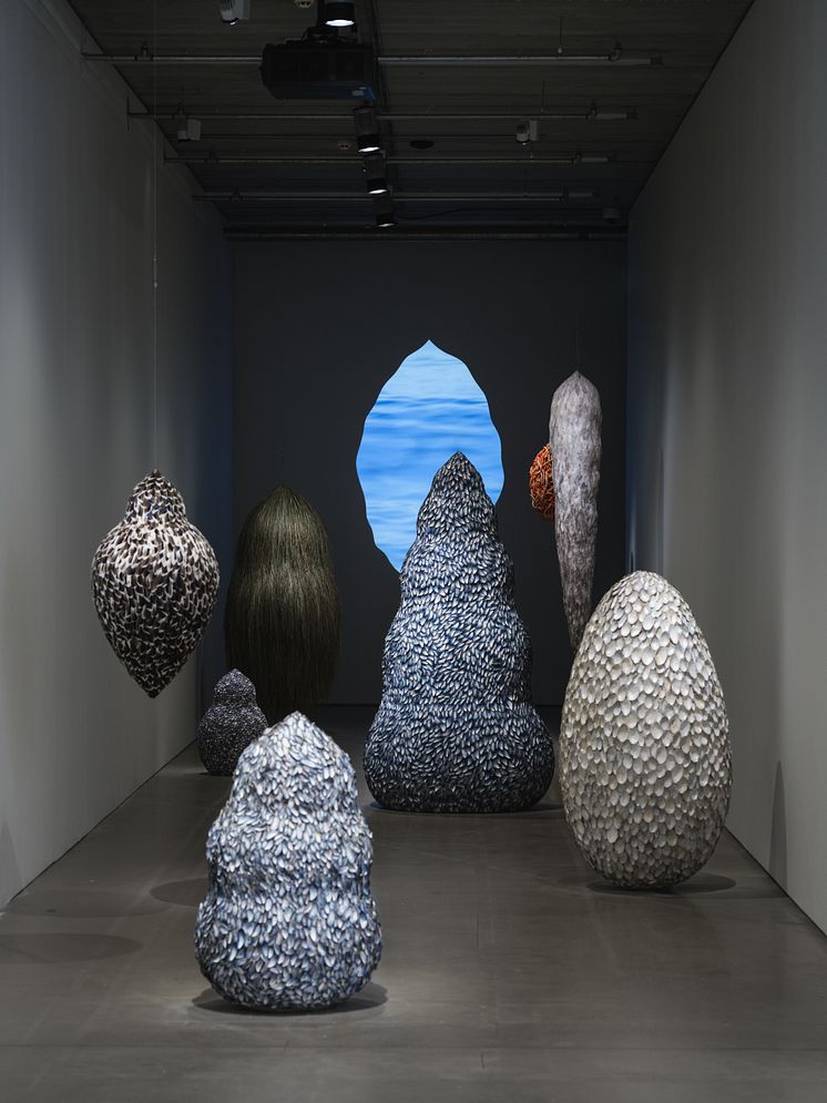 Anastasia Savinova, Tidal Gathering, 2024