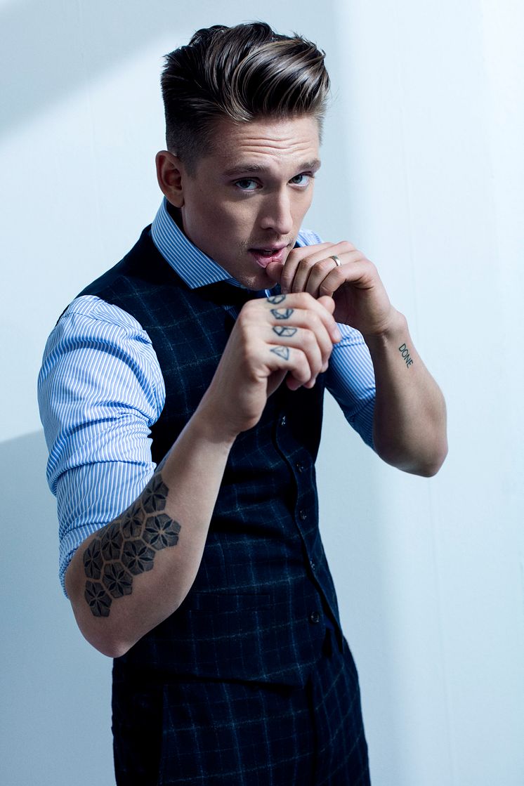 Danny Saucedo2