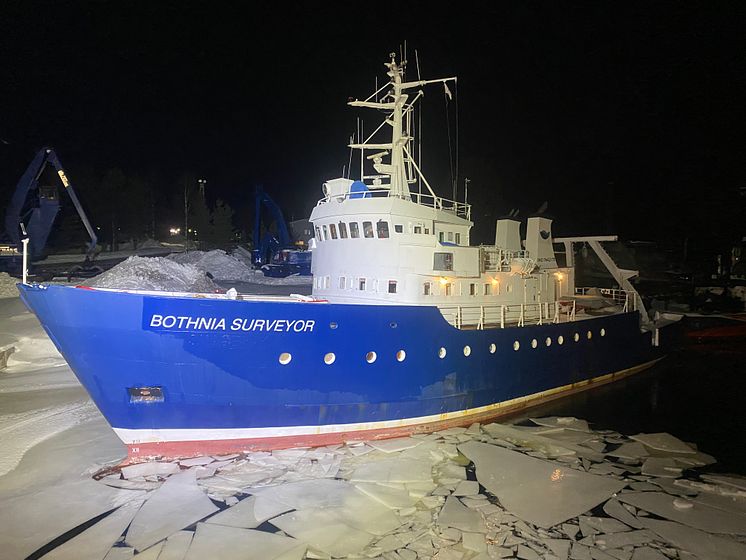 R/V Bothnia vintertid
