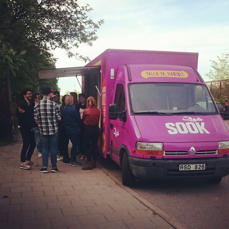 Foodtrucken på Tegeluddsvägen