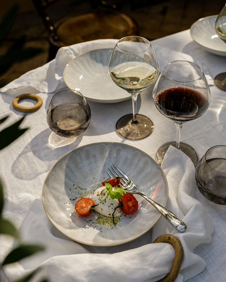 Fyrklövern Terra Fiore borddekking, Drop glasserie