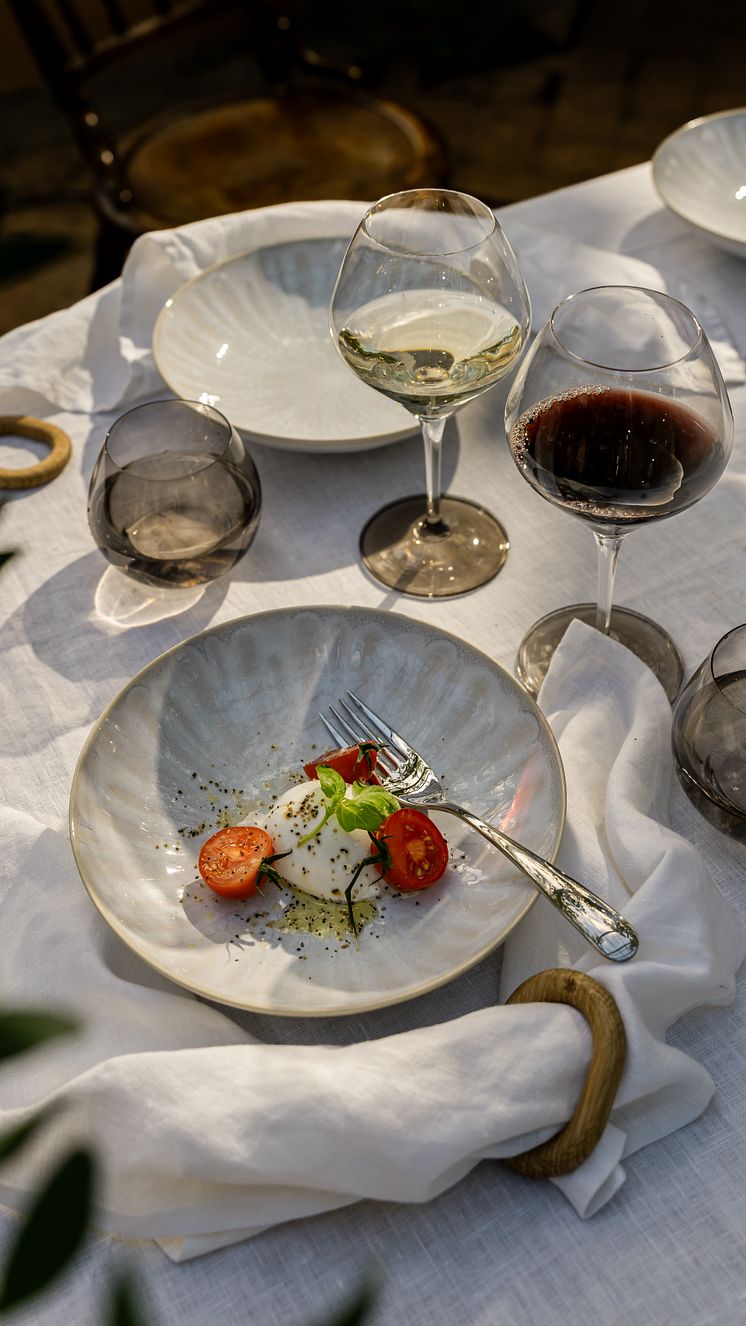Fyrklövern Terra Fiore borddekking, Drop glasserie