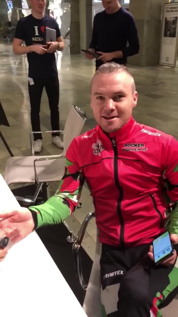 Robin Bryntesson kollar sitt blodsocker