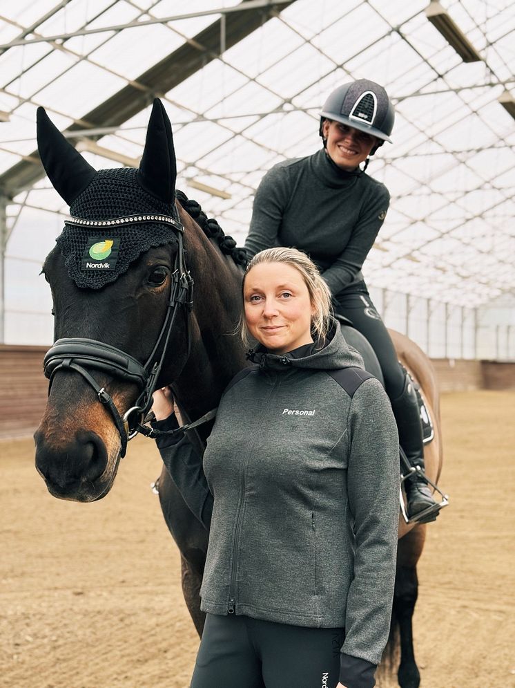 sara, johanna och mary hög.jpg