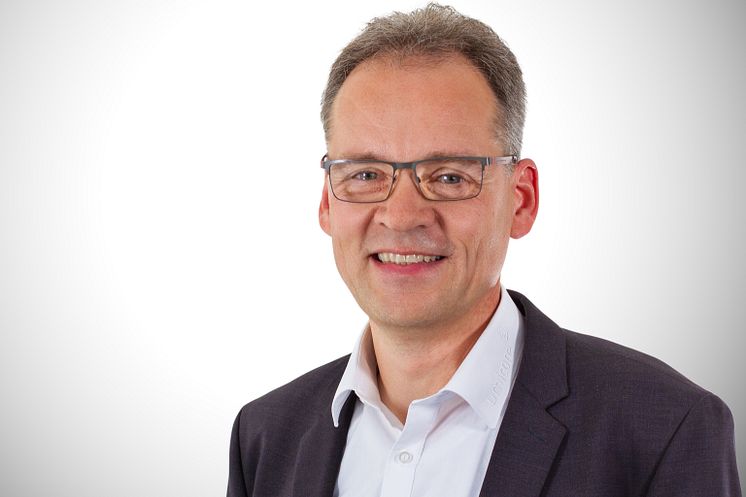 Thilo Kuhn (Geschäftsleitung Umicore Galvanotechnik)