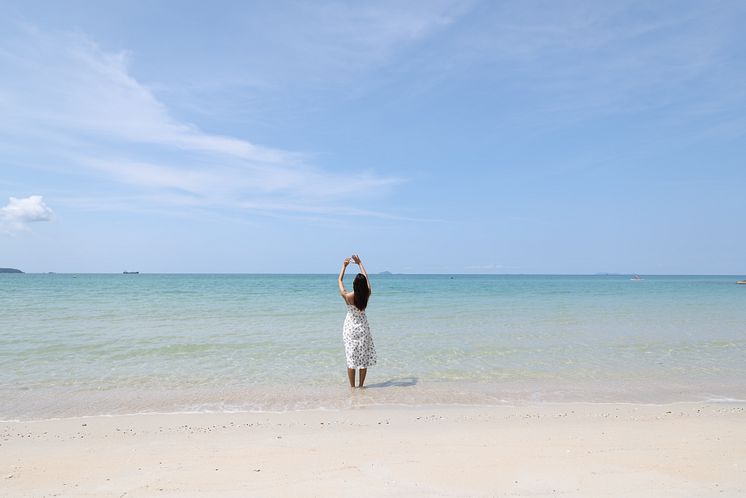 Canon RF20mmF1_4LVCM_Beach_Sample_CINC_073A1426[1].jpg