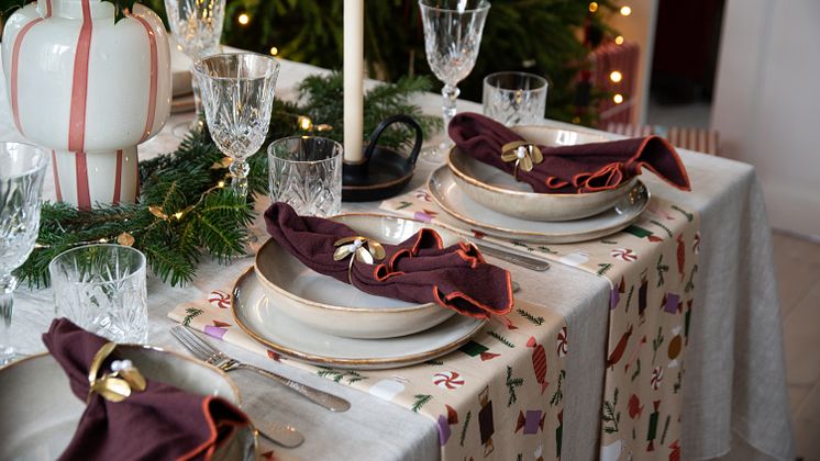 DEC-23-juldukning-WHEAT-KARAMELL-MELODIA_2 kopiera 2