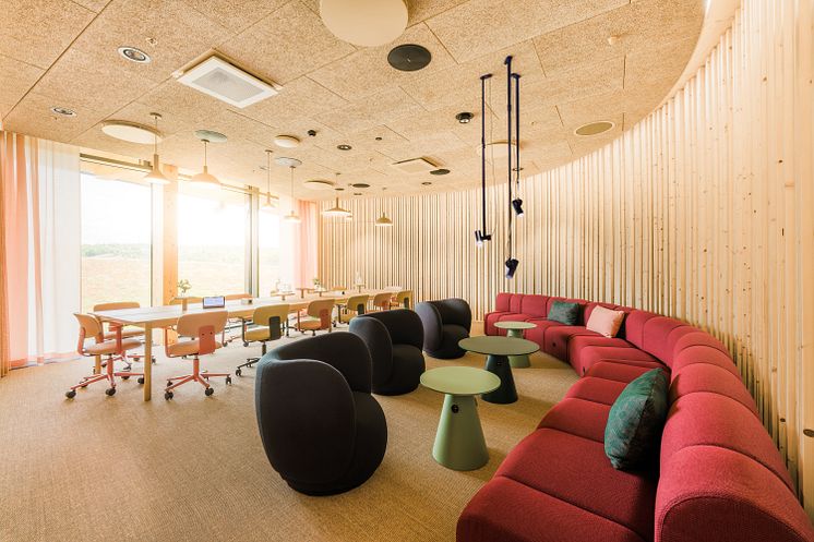 World of Volvo Meeting Room "HILLS"