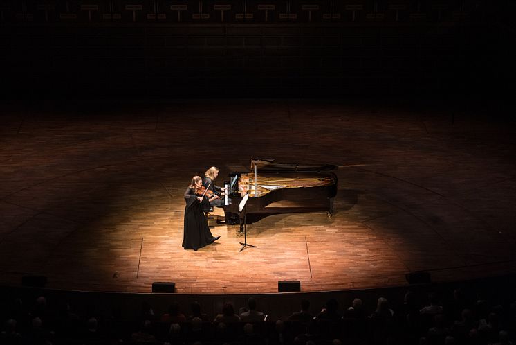 Janine Jansen och Denis Kozhukhin