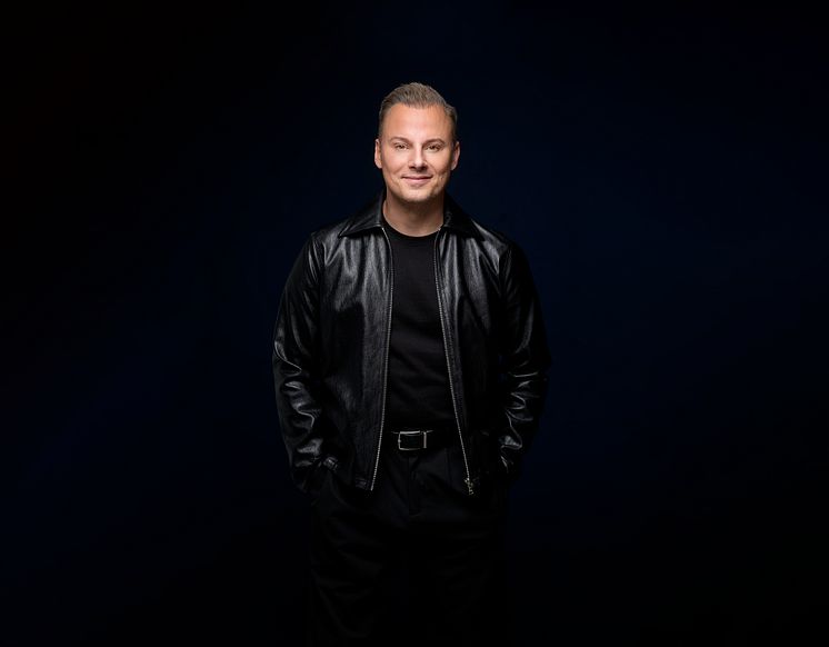 MAGNUS CARLSSON SE MIG MC 01