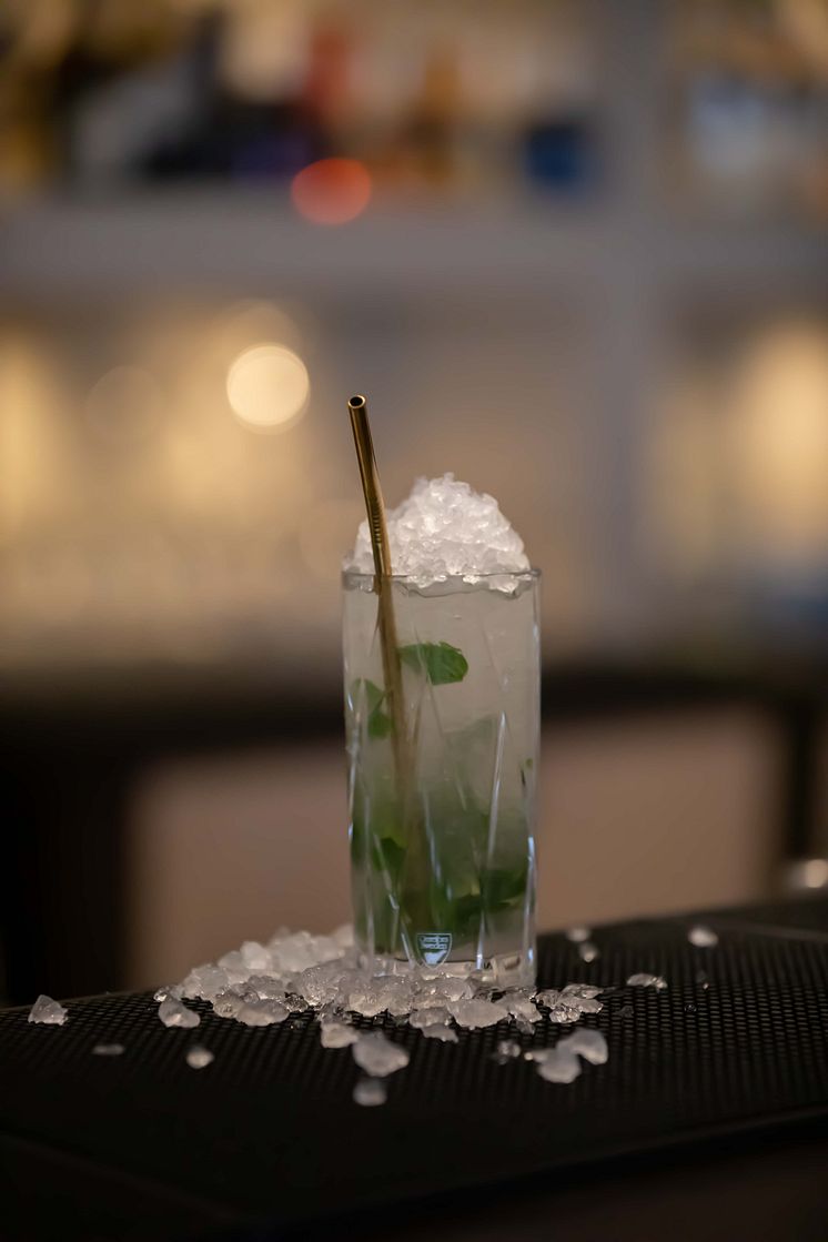 Drinkar Alice Bar