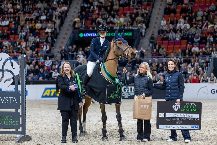 Josefin Torell-Damoiselle du Mesnil 10 250223 RT.jpg