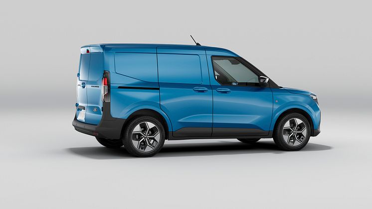 2023_FORD_E-TRANSIT_COURIER_WHITE_STUDIO_2.jpg