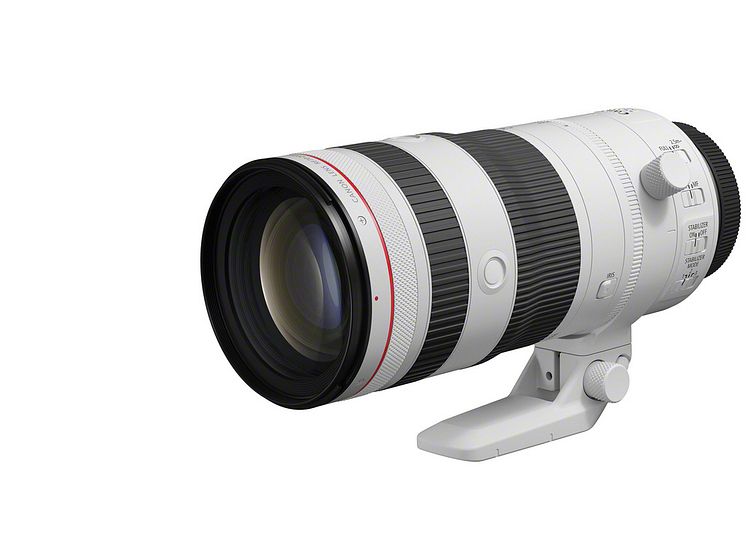 16_Canon_RF 70-200mm F2.8L IS USM Z_WH_FrontSlant_L_tripod_cap.jpg