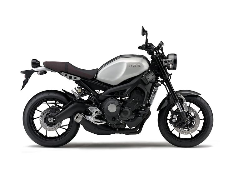 2019030703_006xx_XSR900_ABS_マットグレーメタリック3_1_4000