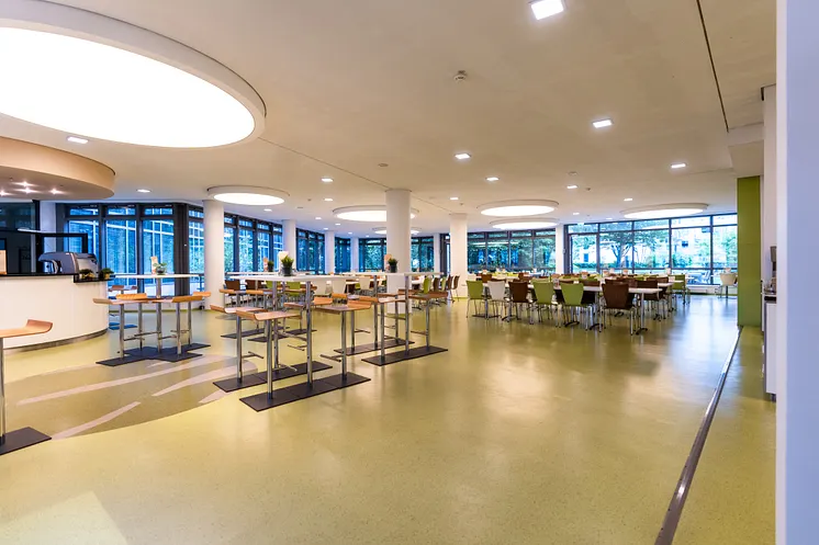 Kantine im Astropark, Lyoner Straße 9, 60528 Frankfurt am Main