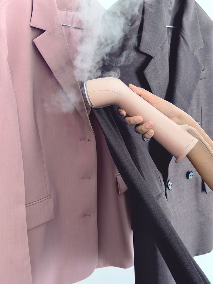 Steamery_Cirrus3_Rose_Lifestyle_4.jpg