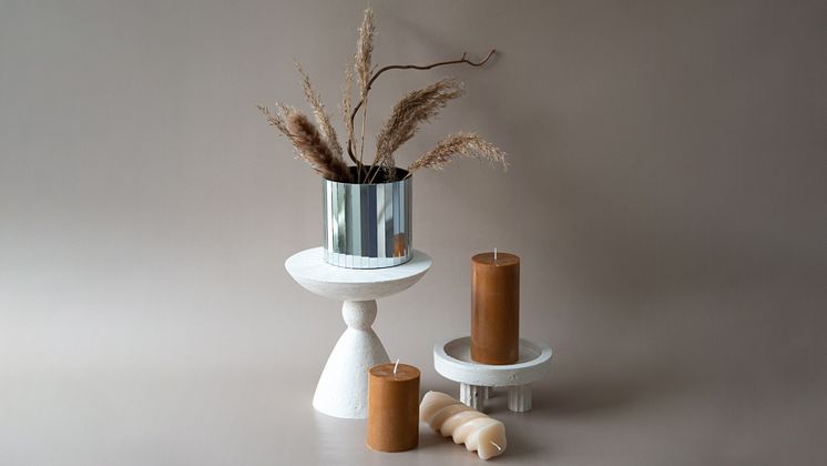 Lagerhaus 2024 sep sculpture antik piedestal.jpg