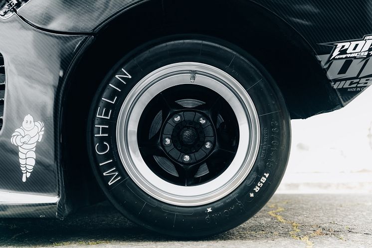 8. WHEELS _ TIRES.jpg